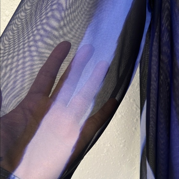 Chicos rhapsody mesh Blue and White Striped Tunic 12/L - Picture 10 of 10